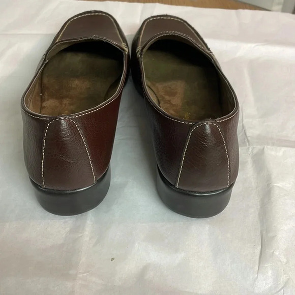 A2 by Aerosoles stitchNturn brown size 7 - Picture 3 of 5